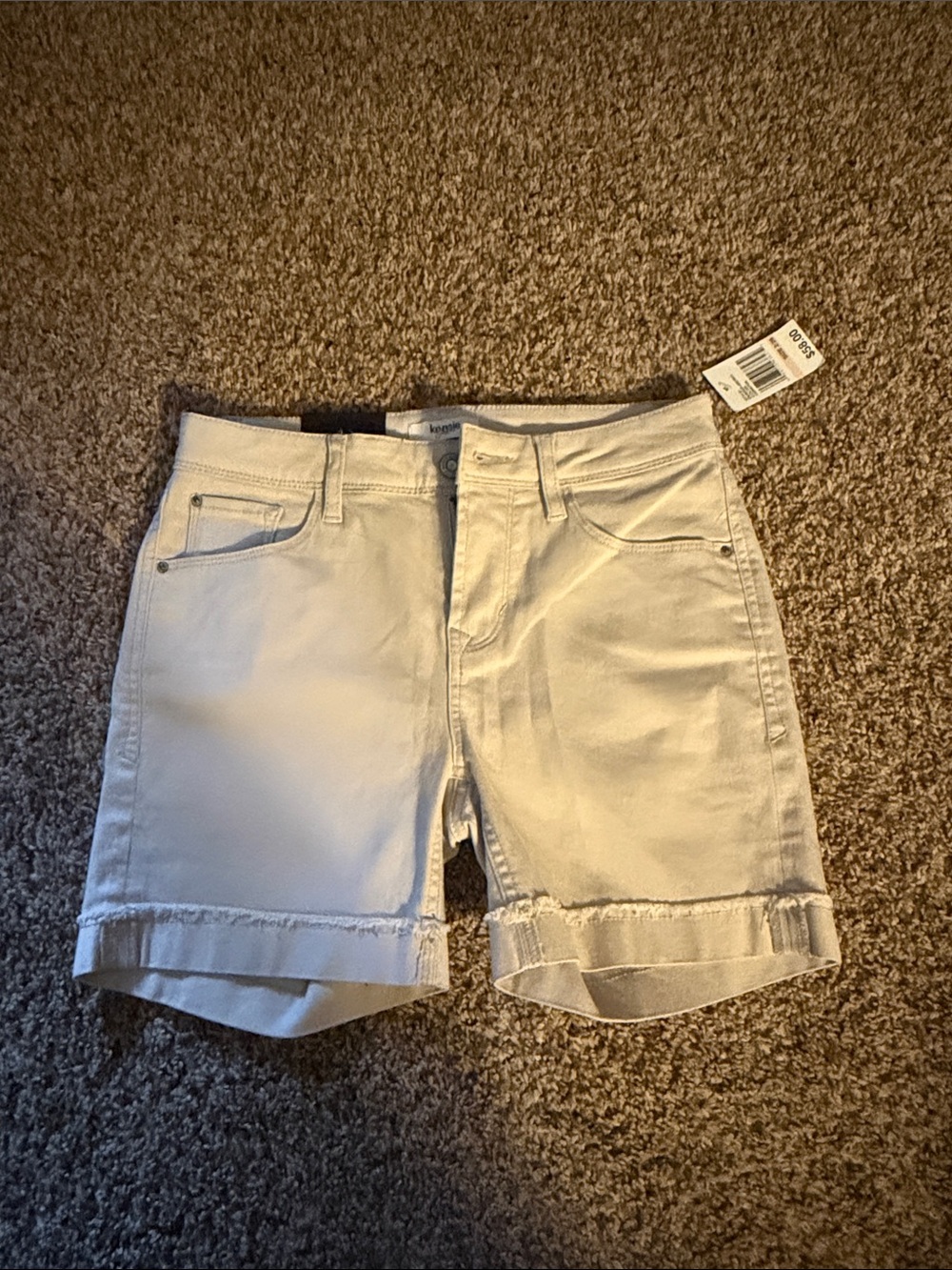 Kensie Women's Cream Denim Roll-Hem Shorts NWT